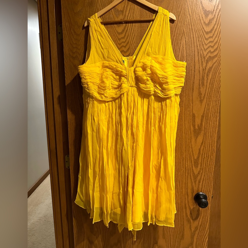 Donna Ricco Silk Dress